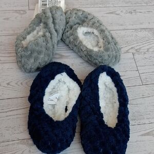 Cozy Fuzzy Slippers in Gray and Navy